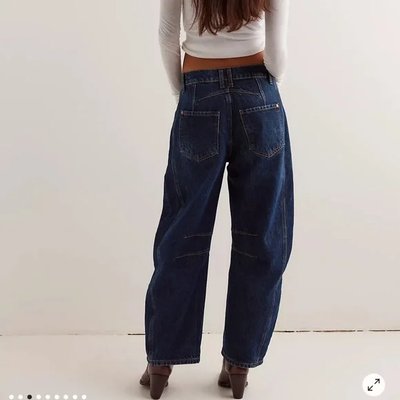 Free People We The Free Good Luck Mid Rise Wide Leg Barrel Jeans - Picture 3 of 12